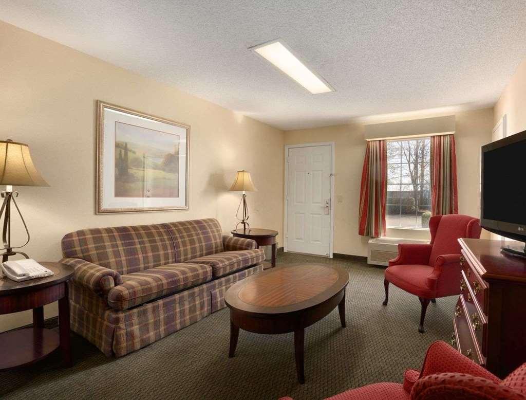 Hotel Baymont By Wyndham Salem Roanoke Area Zimmer foto